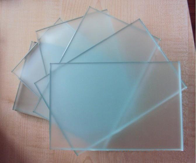 辦公室高隔斷的材料和設(shè)計理念